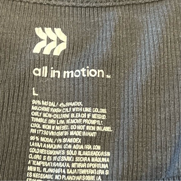 All in Motion Black Twist-Front Long Sleeve Top Blouse Shirt Women Size Medium - Picture 6 of 7